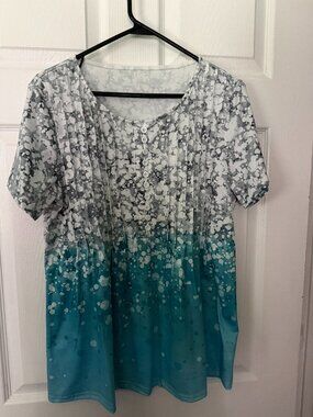 Pretty Teal Green and White Medium Blouse